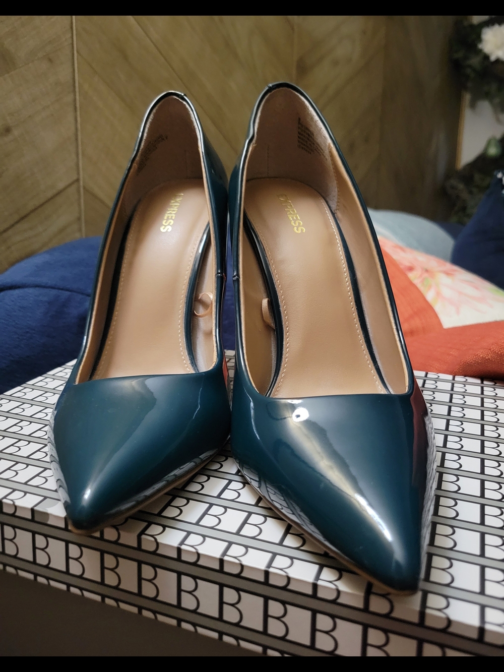 Express Womens Pointed-Toe Stilleto Pumps In Patent Dark Teal Leather